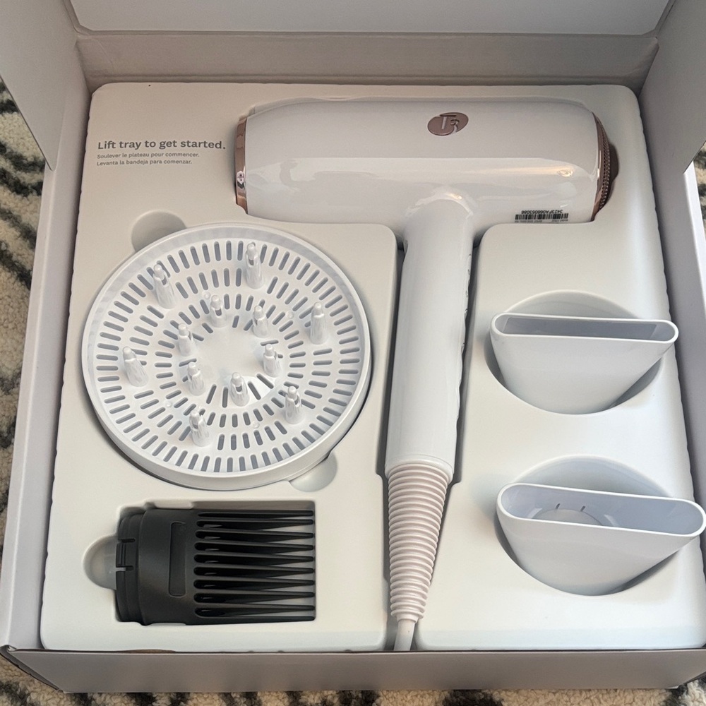 T3 StyleMax Hair Dryer in White and Rose Gold - Picture 2 of 3